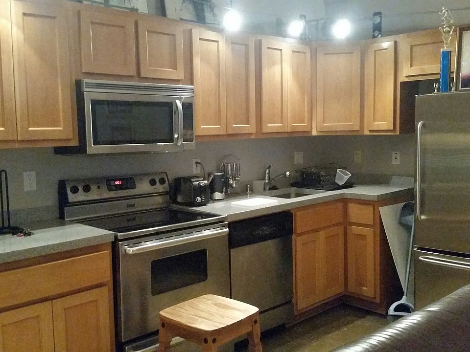 2nd image of 215 W Maple St APT 15