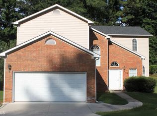 712 Shore Dr, Lithonia, GA 30058
