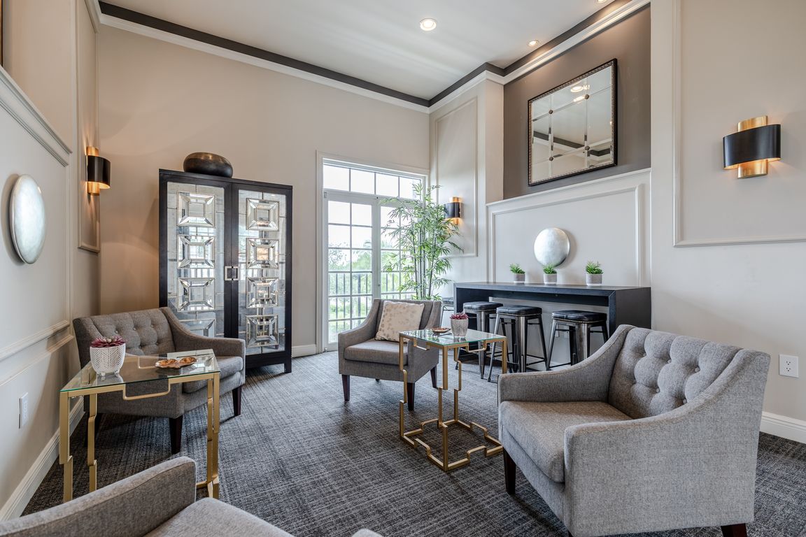 The Charleston Apartment Boca Raton