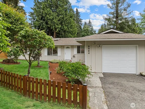 9904 167th Avenue NE, Redmond, WA 98052