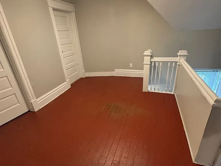 1359 Charles St — Photo 4