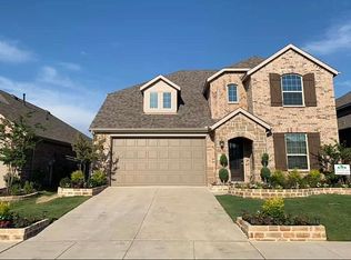 1909 Bishop Barrel Ln, Saint Paul, TX 75098
