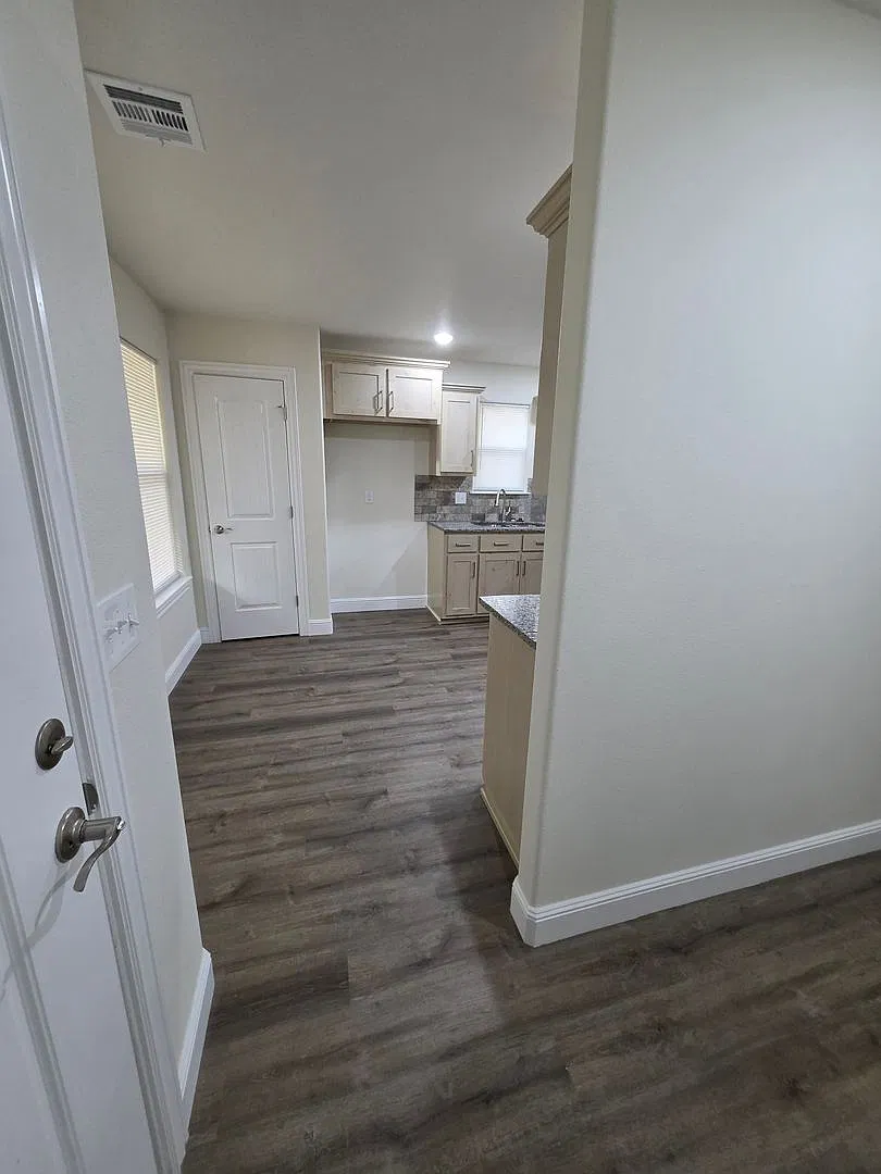 Brand new construction! — Photo 2