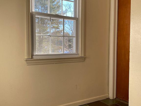 3rd image of 5 Grandview Dr #11C