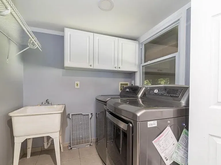 1305 Redditch Ct — Photo 8