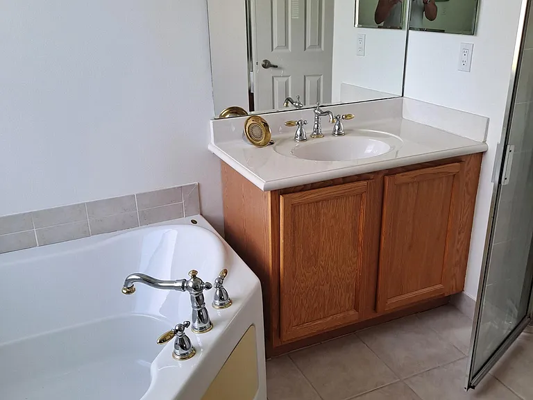 637 Tangelo Cir SW — Photo 5