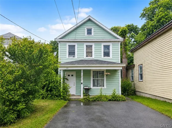 137 W Schuyler St, Oswego, NY 13126