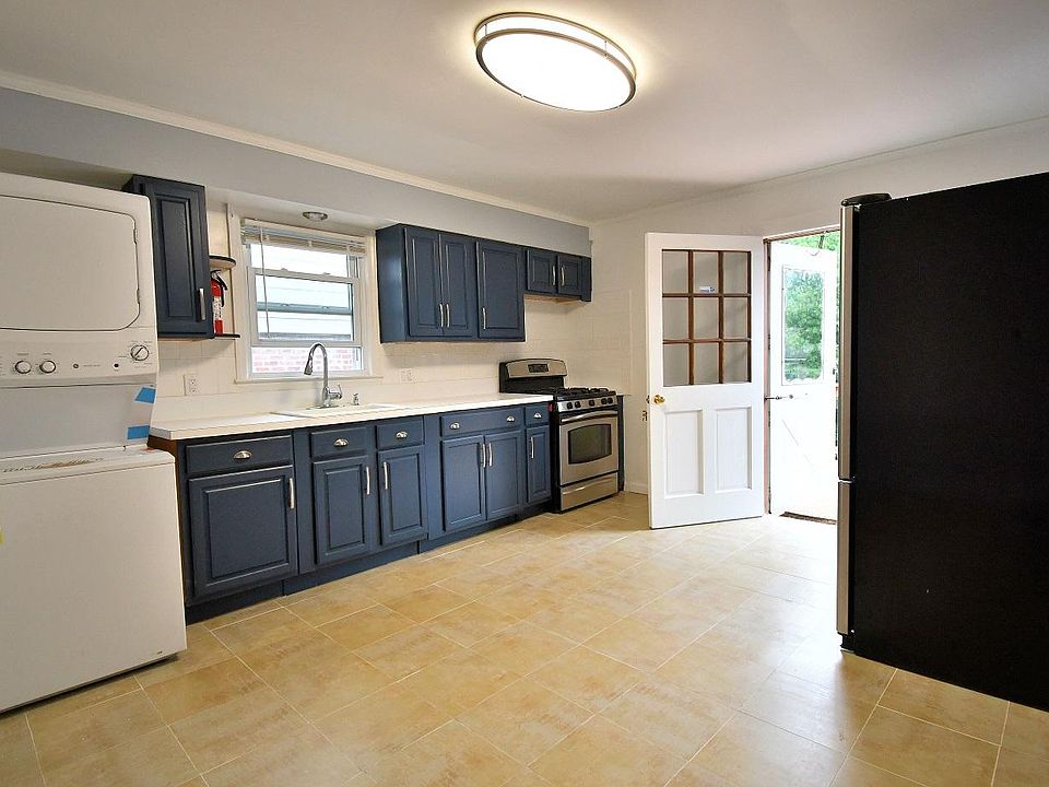 1st image of 83 Cook Ave Floor 1