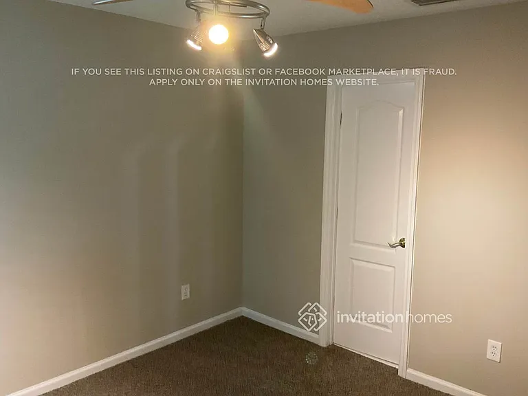11315 Claudine Ct — Photo 12