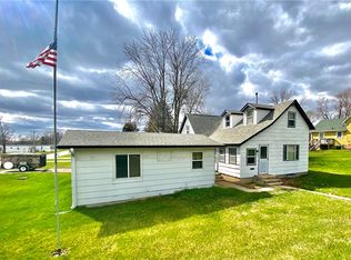 403 West St, Grinnell, IA 50112