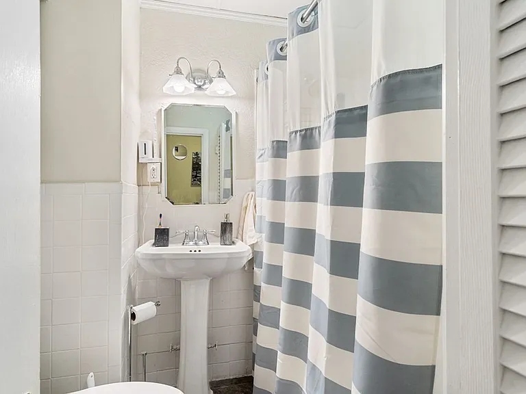 296 Marlborough St #2 — Photo 10