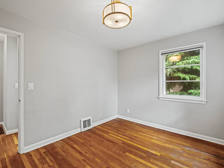 8316 30th Ave NW — Photo 15