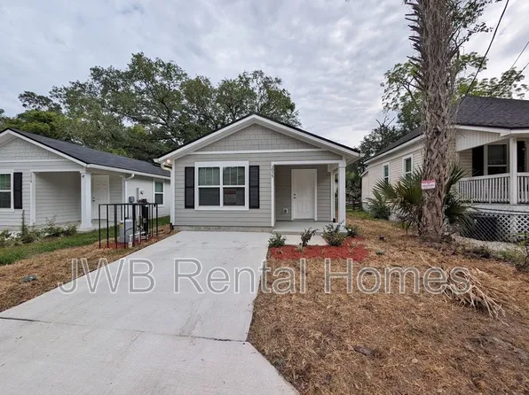 3015 Dignan St, Jacksonville, FL 32254