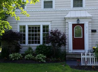 2164 Barrington Rd, University Heights, OH 44118