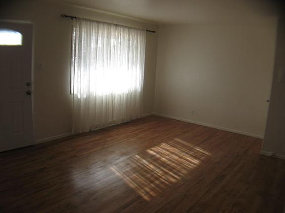 Rental 3607 Hollybrook Ln_19701_1_06132014