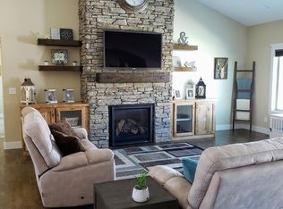 4 S Point Ln, Pinedale, WY 82941