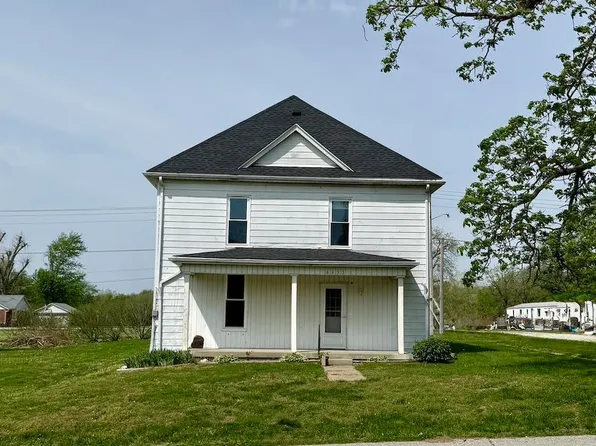 4435 Hemmerlein St, Dubois, IN 47527