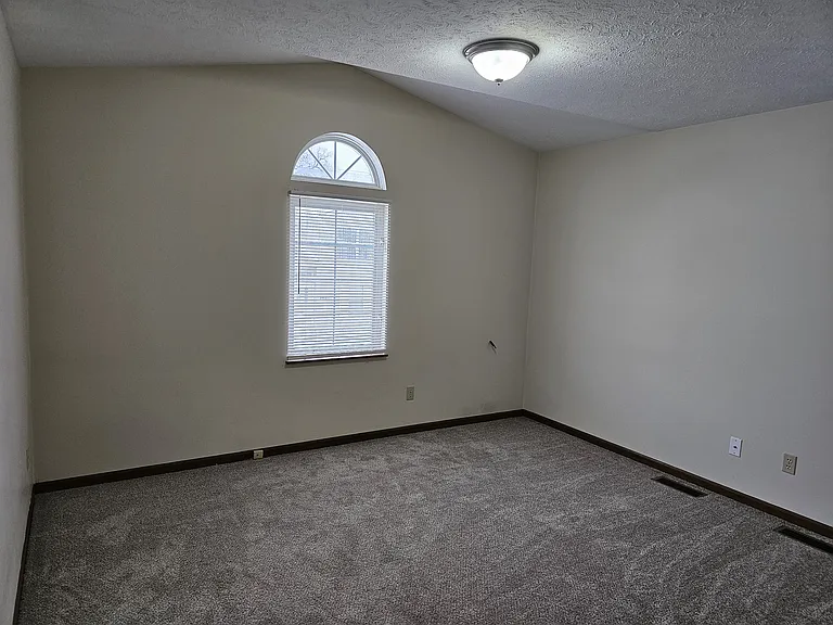 3676 Harris Ave NW — Photo 9