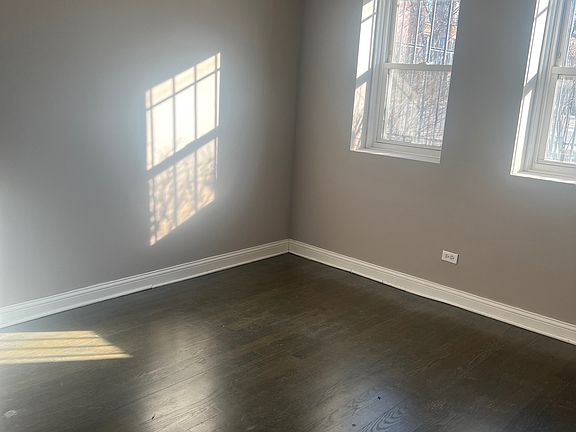 5th image of 2200 W Jackson Blvd
