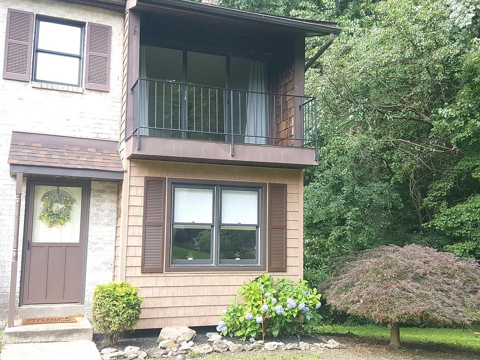1st image of 162 Bishops Dr