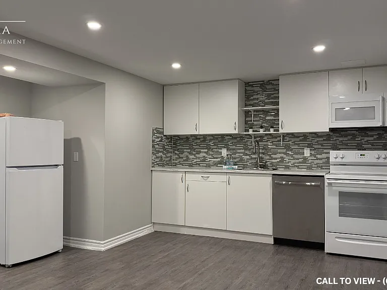 1857 Brookshire Sq #2 — Photo 2