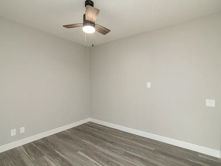 Avera Living - Memorial Apartments — Photo 42