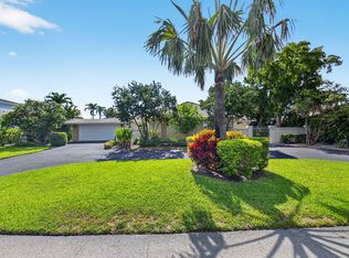 11814 N Lake Dr, Boynton Beach, FL 33436