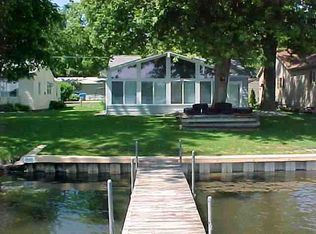 6660 E McGuire Rd, Churubusco, IN 46723