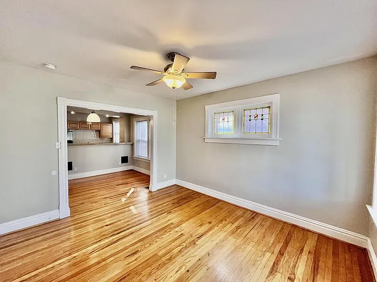 1533 McCausland Ave #A — Photo 3