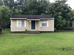 210 Lake Dr, Pearl, MS 39208