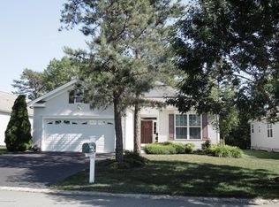 16 Links Ln, Little Egg Harbor, NJ 08087