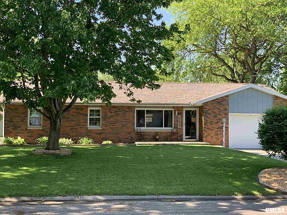 2nd image of 218 Westview Dr
