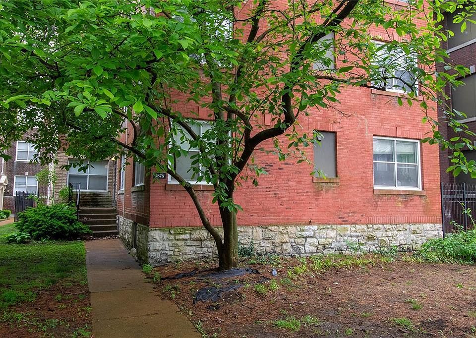 1st image of 5576 Pershing Ave APT 22