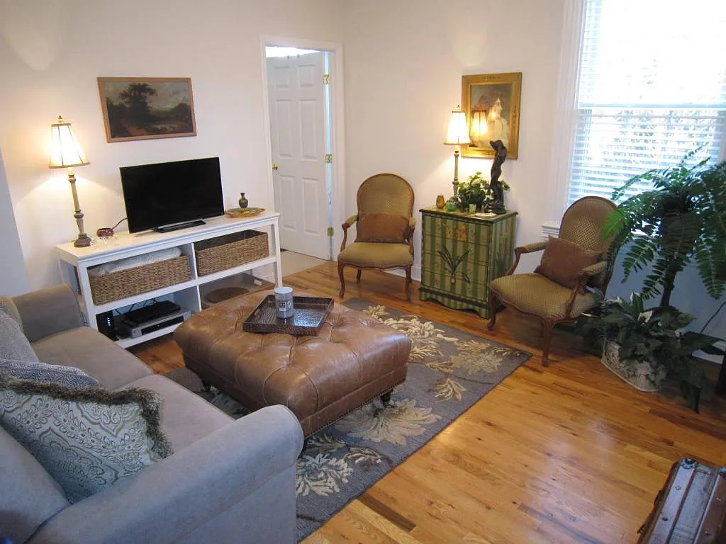 1 bed, $1,745 — Photo 1