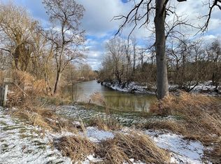 6910 & 6918 Tonawanda Creek Rd, Lockport, NY 14094