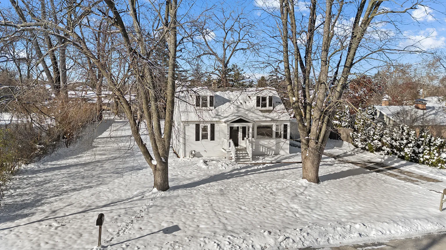 5604 S Madison Ave photo 1