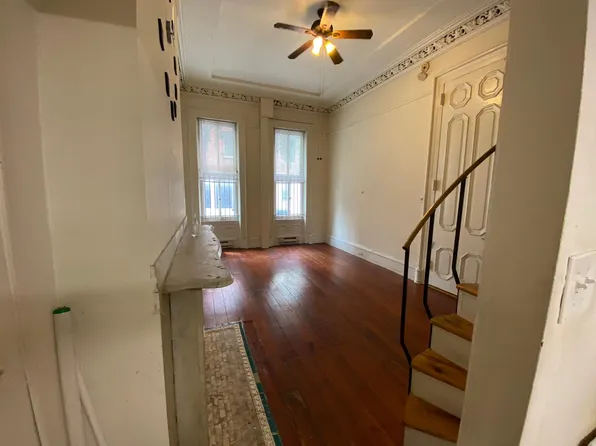 421 S 15th St #1E, Philadelphia, PA 19146