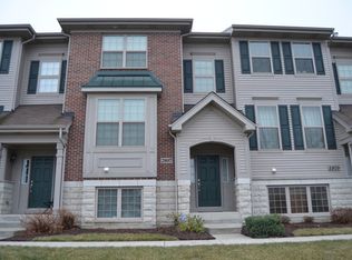 2807 Blakely Ln, Naperville, IL 60540