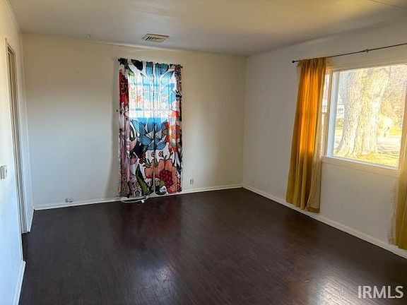 3rd image of 1203 W National Ave