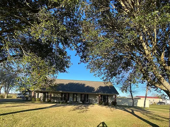 1026 Alexie Rd, Saint Martinville, LA 70582
