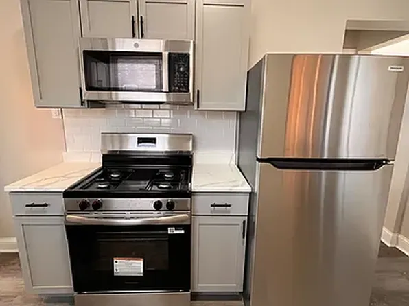 4918 S Vincennes Ave APT 3R, Chicago, IL 60615