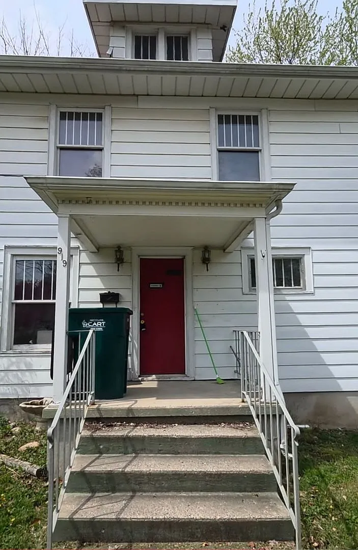 Lansing Land Contract Homeownership Opportunity — Photo 3