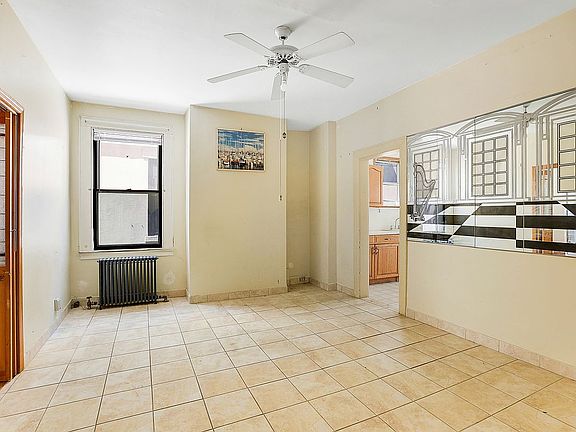 5th image of 5945 Woodbine St #2