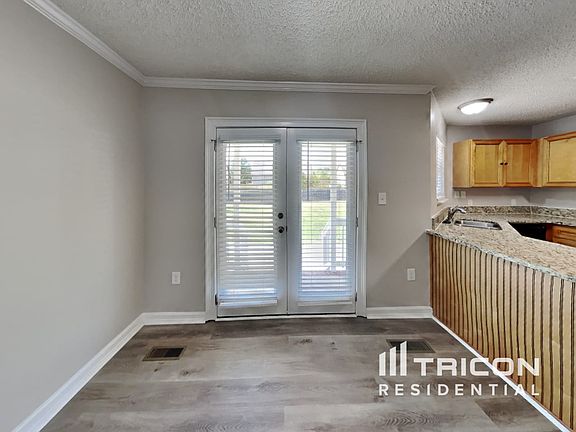 4th image of 116 Summerlin Dr
