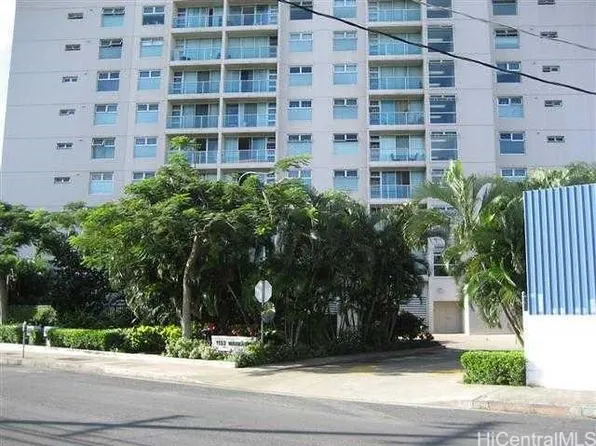 1133 Waimanu St APT 1801, Honolulu, HI 96814