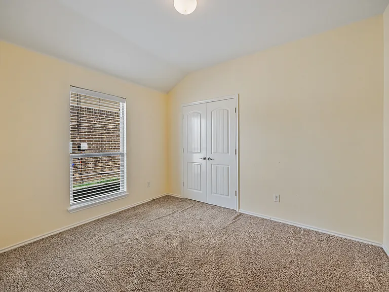 2508 Pioneer Bluffs Rd — Photo 16