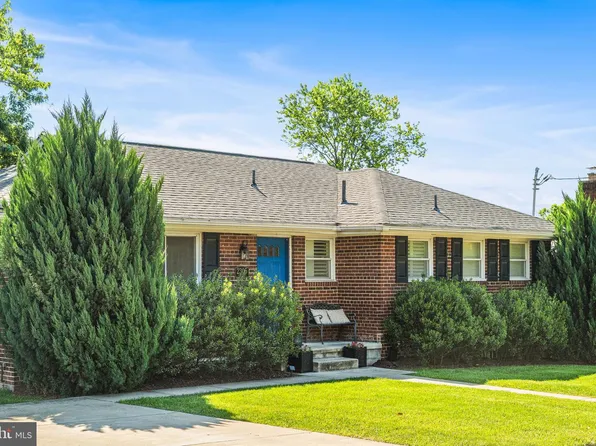 2305 Peggy Ln, Silver Spring, MD 20910