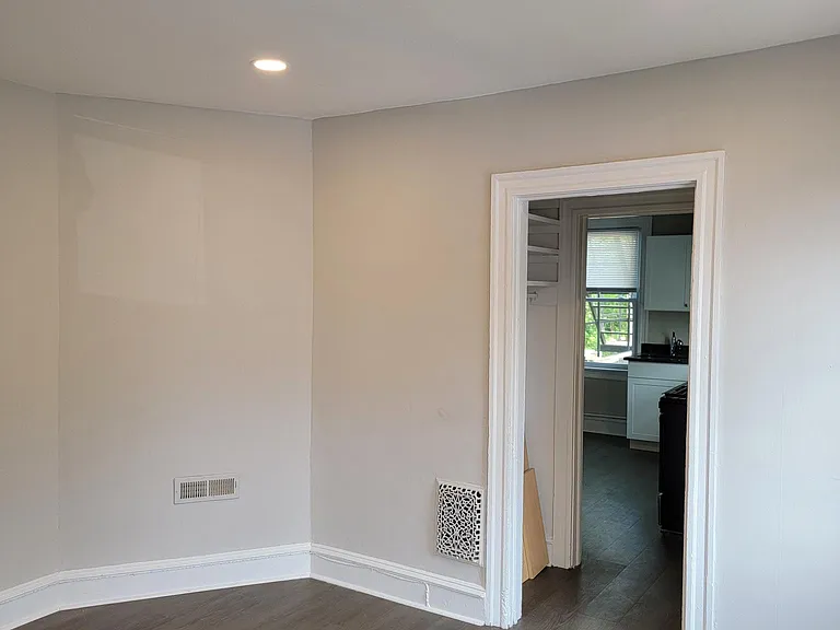 124 Cricket Ave #2 — Photo 8