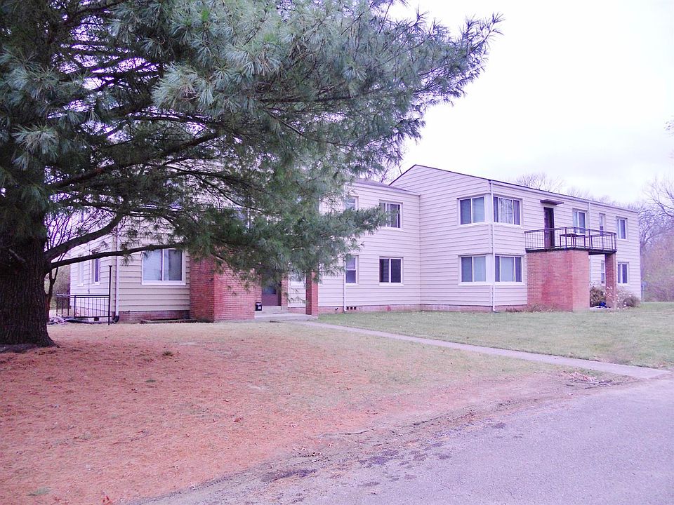 1st image of 21 Flanders Ln