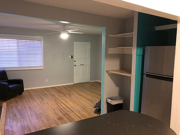 4th image of 2043 Drescher St